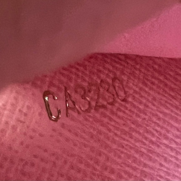 Limited Edition rare Zippy Monogram Vivienne 2020 Holiday Collection Long Wallet - Picture 10 of 14